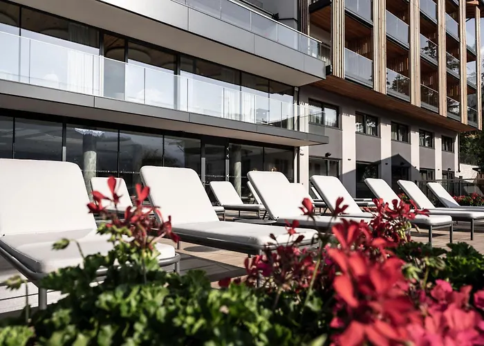 Ciampedie Luxury Alpine SpaAlbergo